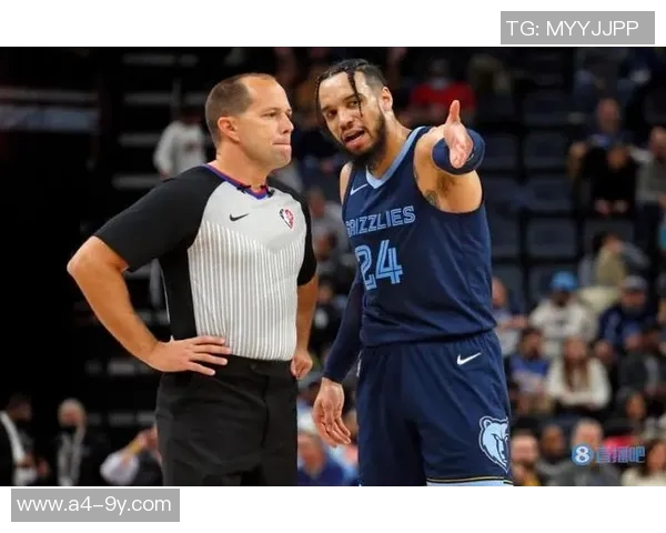 伊森称赞狄龙智谋出众自己将努力向其学习提升球技