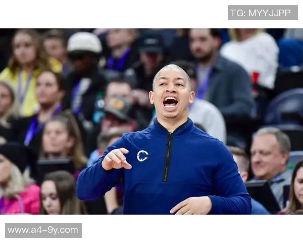 明天对阵雷霆泰伦卢谈小卡和比尔出战情况尚不明朗